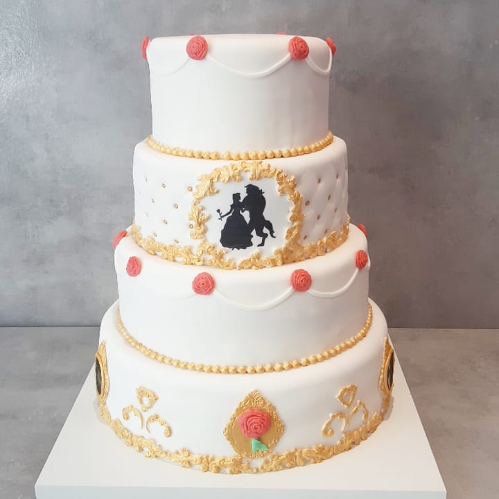 Belle en het beest geinspireerde trouwtaart /beauty and the beast weddingcake