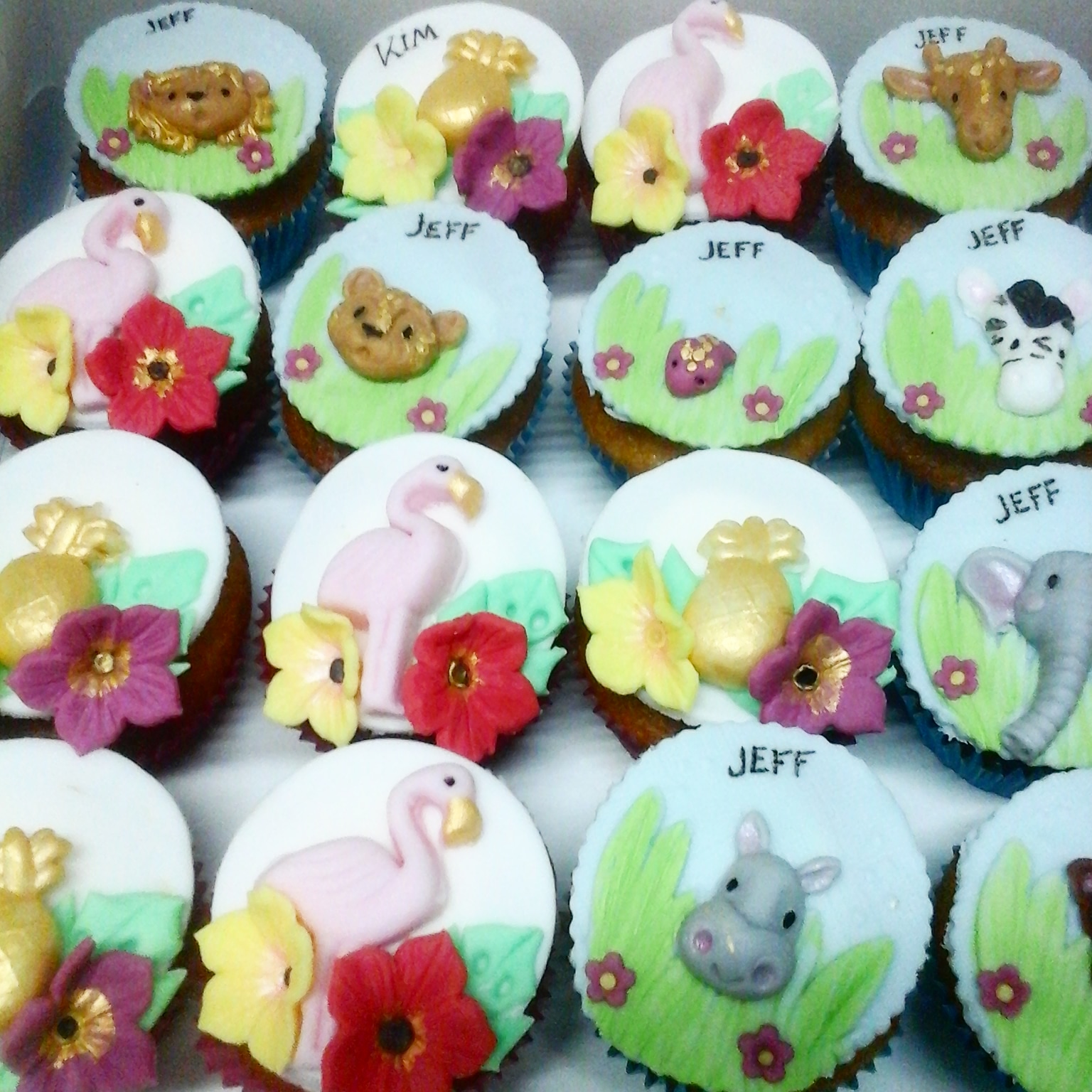 jungle dieren cupcakes / jungle animal cupcakes